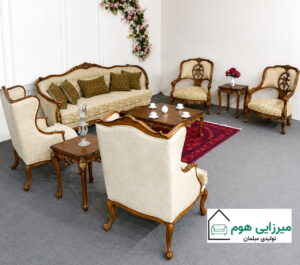 ترکیب رنگ چوب و پارچه در مبل کلاسیک