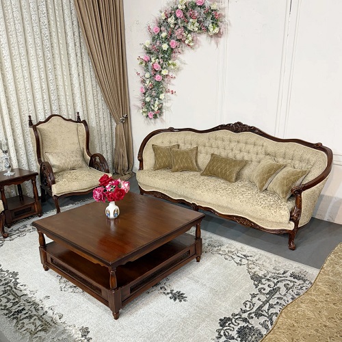مبل کرم با چه رنگی ست میشه؟